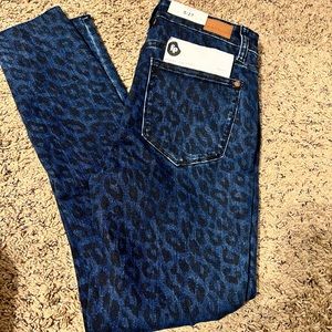 Judy Blue Leopard Print Jeans